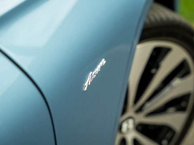 BENTLEY Continental Photo 9
