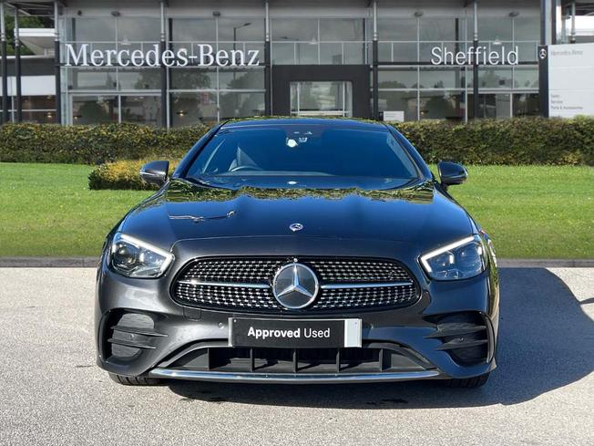 MERCEDES-BENZ E Class Photo 10