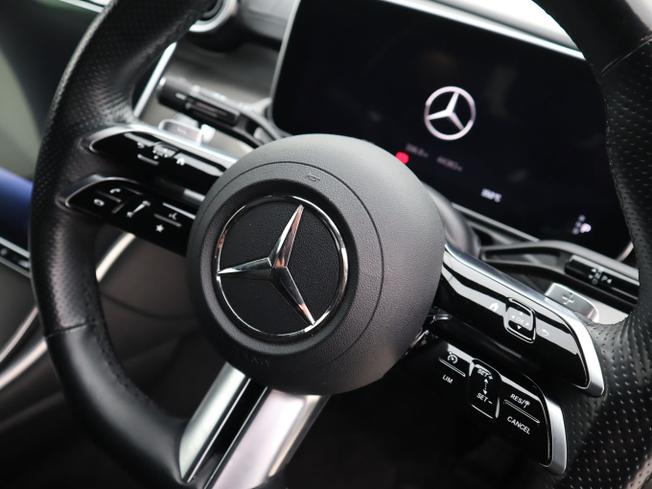 MERCEDES-BENZ C Class Photo 15