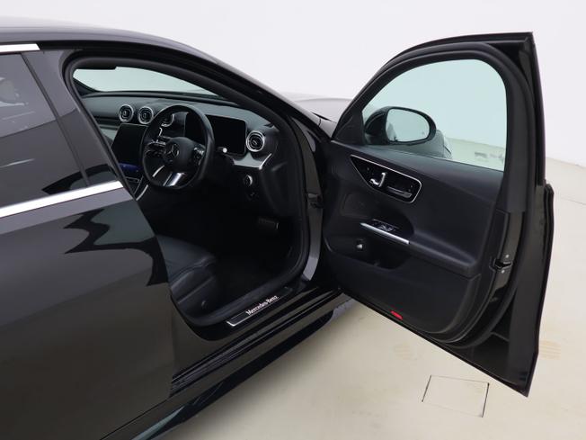 MERCEDES-BENZ C Class Photo 17