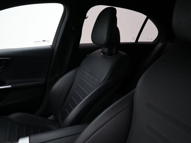 MERCEDES-BENZ C Class Photo 19