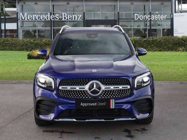 MERCEDES-BENZ GLB Photo 10