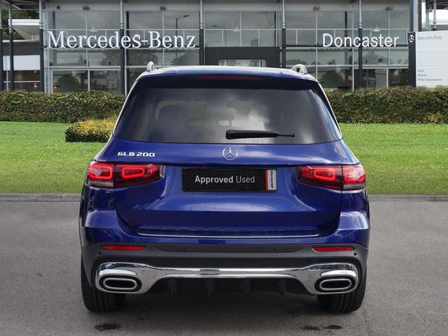 MERCEDES-BENZ GLB Photo 11