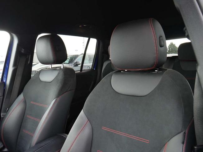MERCEDES-BENZ GLB Photo 48