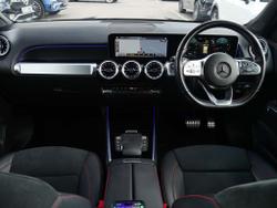 MERCEDES-BENZ GLB Photo 5
