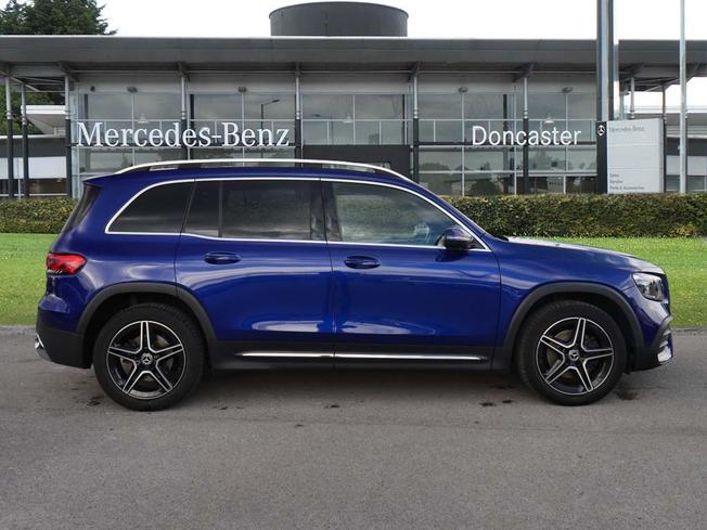 MERCEDES-BENZ GLB Photo 7