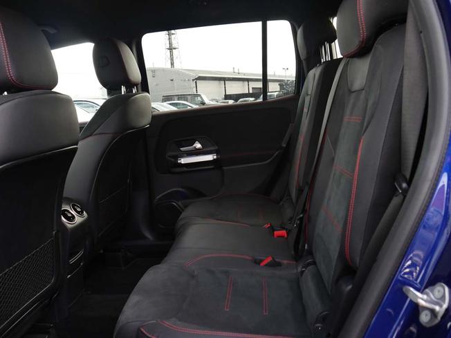 MERCEDES-BENZ GLB Photo 8