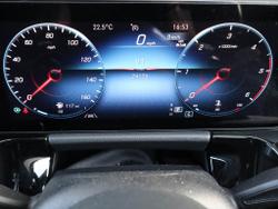 MERCEDES-BENZ GLA Photo 4