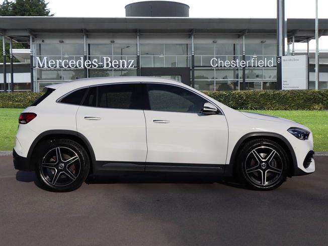 MERCEDES-BENZ GLA Photo 7
