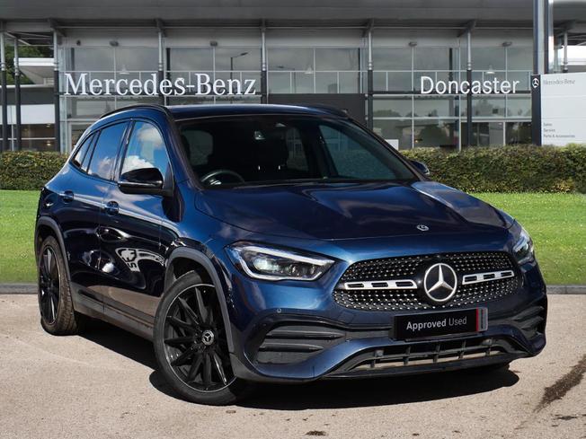MERCEDES-BENZ GLA Photo 1