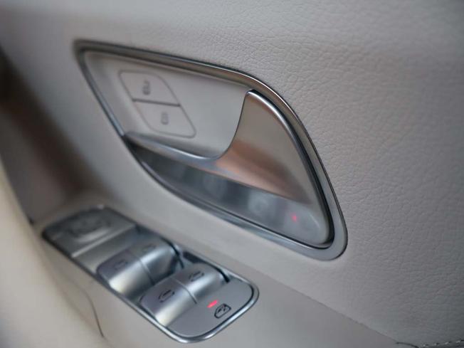MERCEDES-BENZ Gle Photo 32