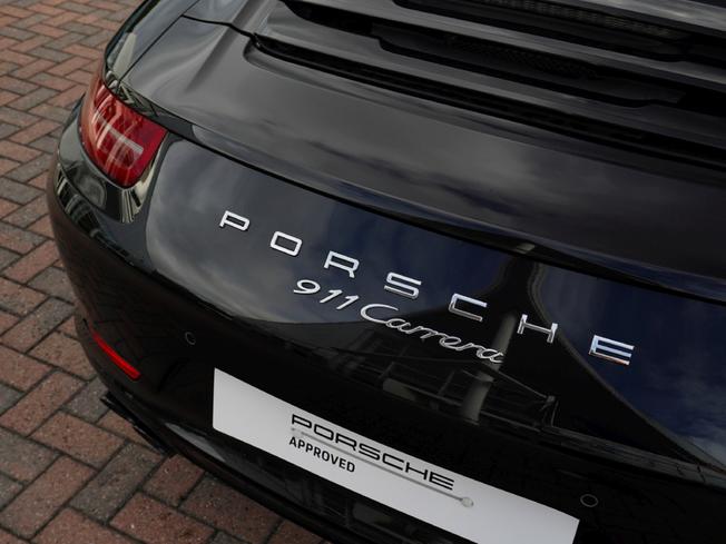 PORSCHE 911 Photo 11