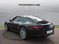 PORSCHE 911 Photo 2