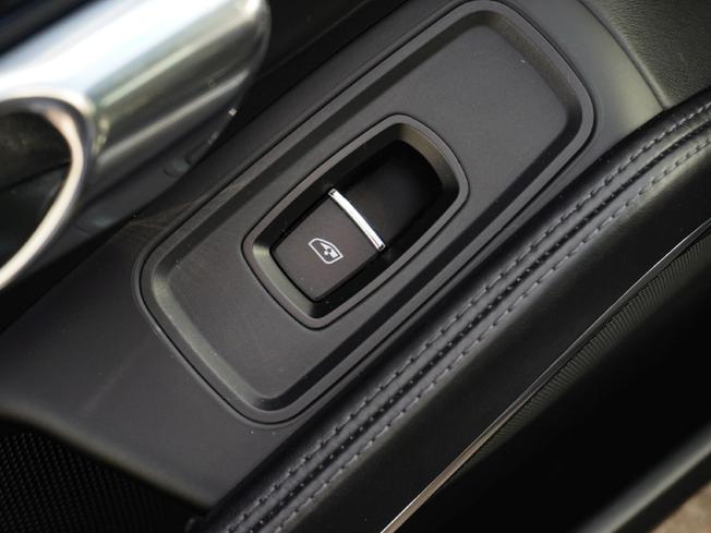 PORSCHE 911 Photo 22