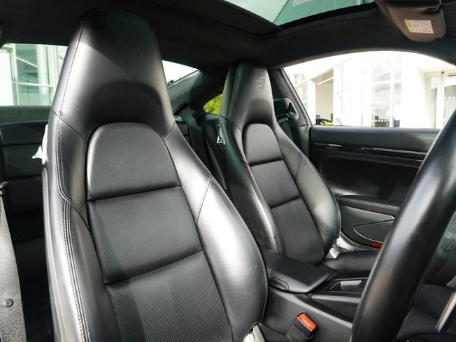 PORSCHE 911 Photo 45