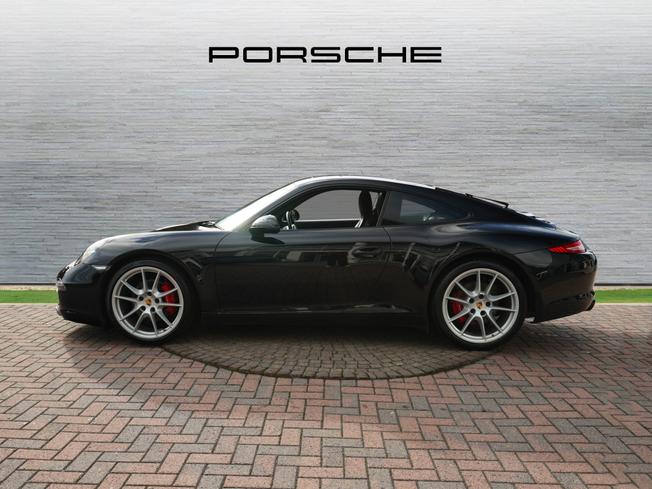 PORSCHE 911 Photo 5
