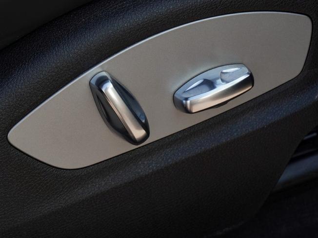 PORSCHE Macan Photo 14