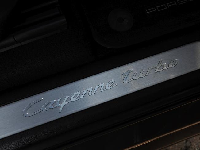 PORSCHE Cayenne Photo 17