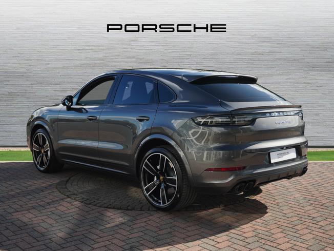 PORSCHE Cayenne Photo 2