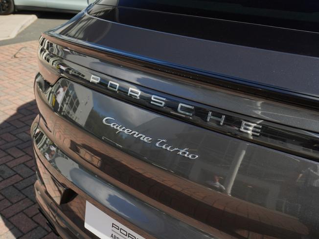 PORSCHE Cayenne Photo 36