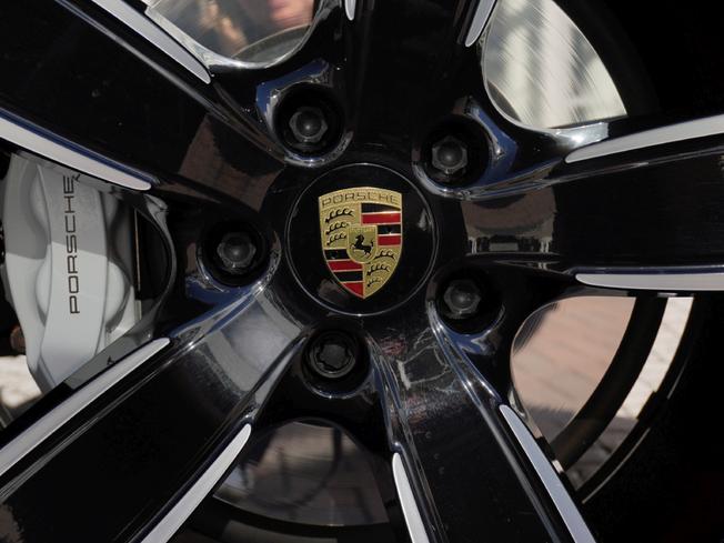 PORSCHE Cayenne Photo 4