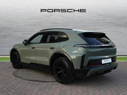 PORSCHE Cayenne Photo 2