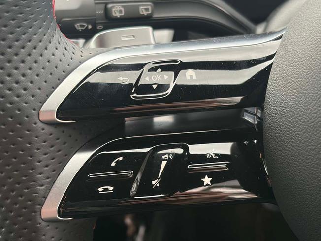 MERCEDES-BENZ CLA Class Photo 26