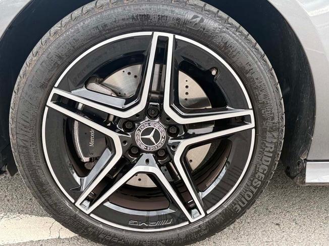 MERCEDES-BENZ CLA Class Photo 6