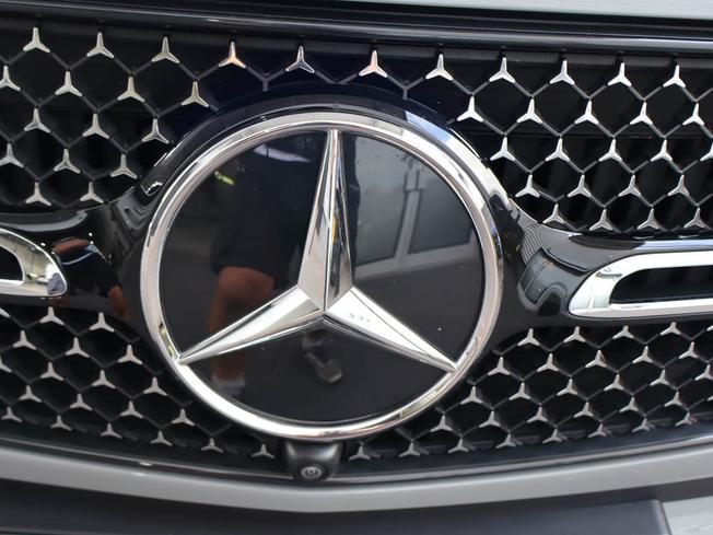 MERCEDES-BENZ GLC Photo 26
