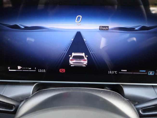 MERCEDES-BENZ GLC Photo 38