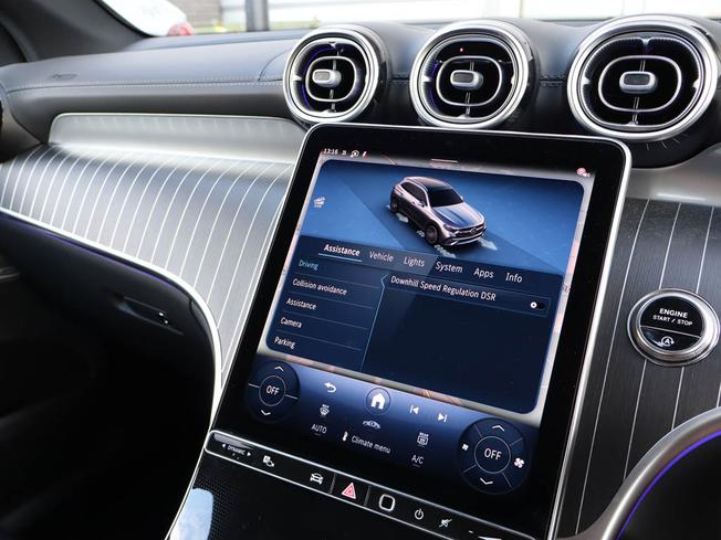 MERCEDES-BENZ GLC Photo 44