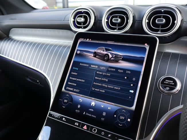MERCEDES-BENZ GLC Photo 45