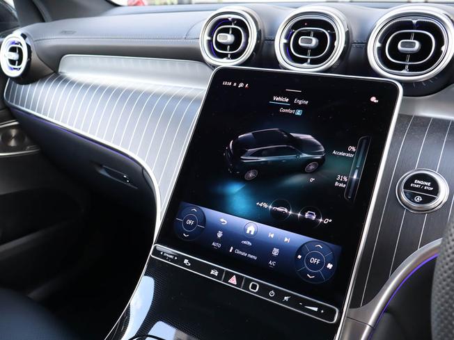 MERCEDES-BENZ GLC Photo 48