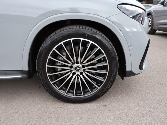MERCEDES-BENZ GLC Photo 6