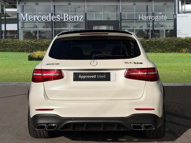 MERCEDES-BENZ GLC Photo 11