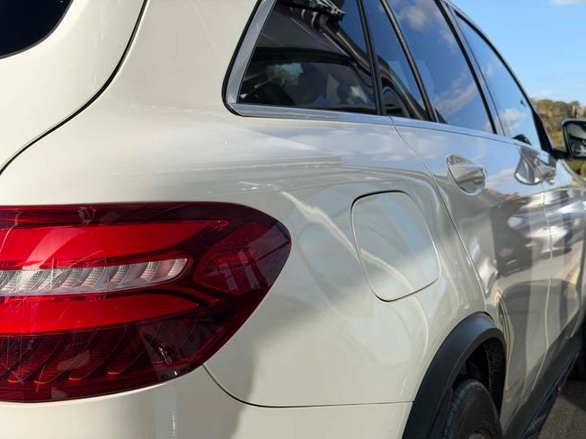 MERCEDES-BENZ GLC Photo 20