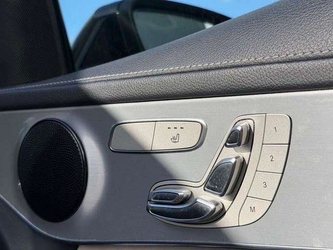 MERCEDES-BENZ GLC Photo 29