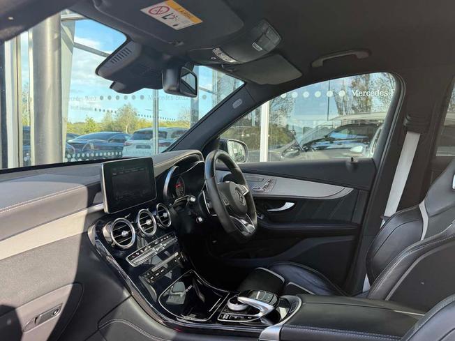 MERCEDES-BENZ GLC Photo 3