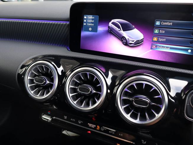 MERCEDES-BENZ A Class Photo 42