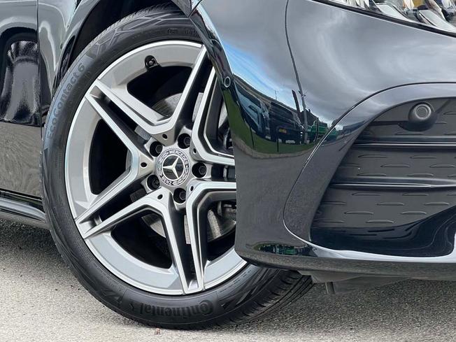MERCEDES-BENZ A Class Photo 12