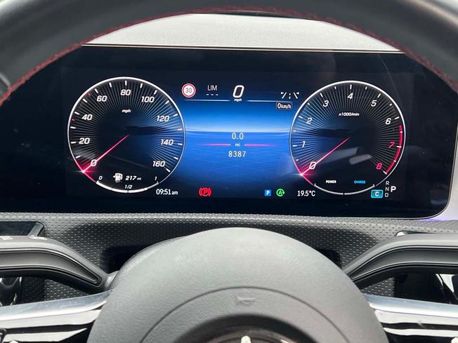 MERCEDES-BENZ A Class Photo 20