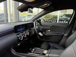 Mercedes-Benz A Class Photo 3