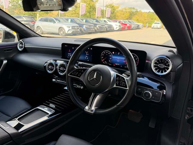 Mercedes-Benz A Class Photo 39