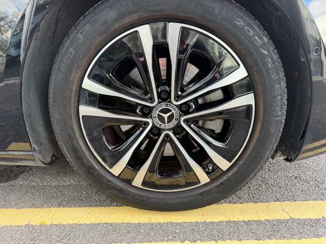 Mercedes-Benz A Class Photo 6