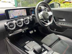 MERCEDES-BENZ A Class Photo 3