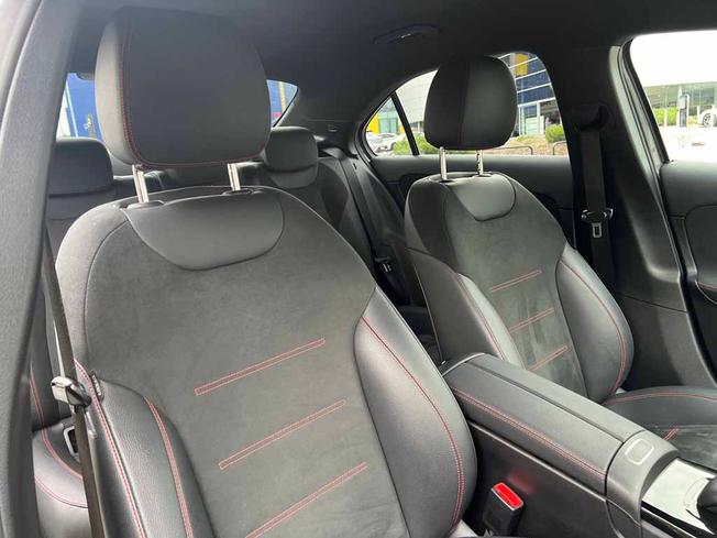 MERCEDES-BENZ A Class Photo 38
