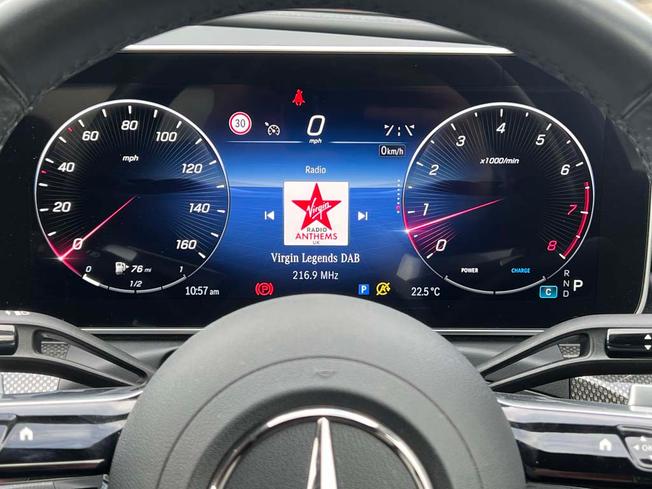 MERCEDES-BENZ C Class Photo 4