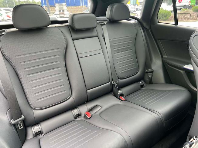 MERCEDES-BENZ Glc Photo 45