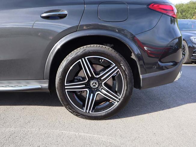 MERCEDES-BENZ GLC Photo 15