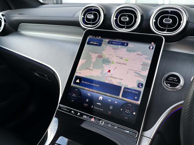 MERCEDES-BENZ GLC Photo 17